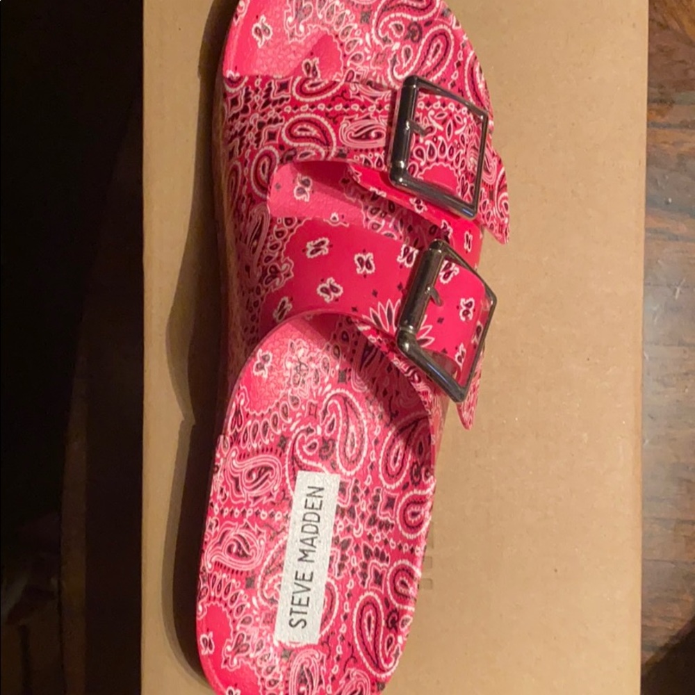 Steve Madden -EVANNE PINK MULTI